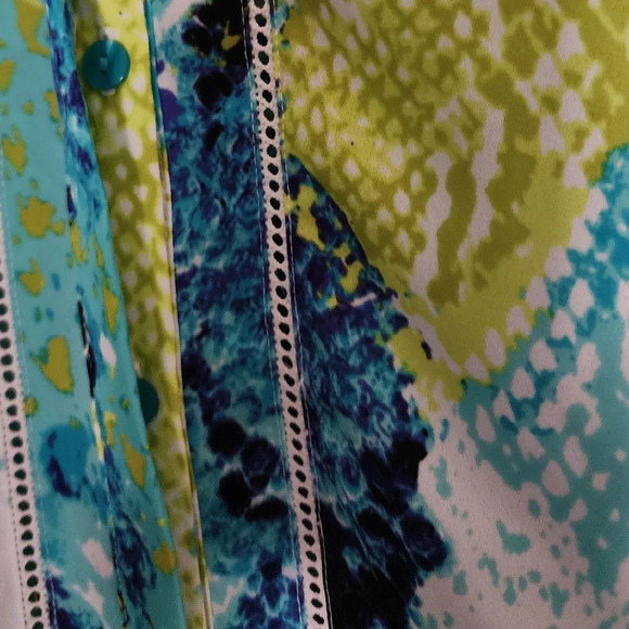 Worthington Sleeveless Snakeskin Blouse Concealed Buttons Sz L - Picture 6 of 10